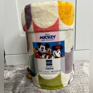 Kohl's Disney Mickey and Friends Plush Throw - Yellow, Purple, White